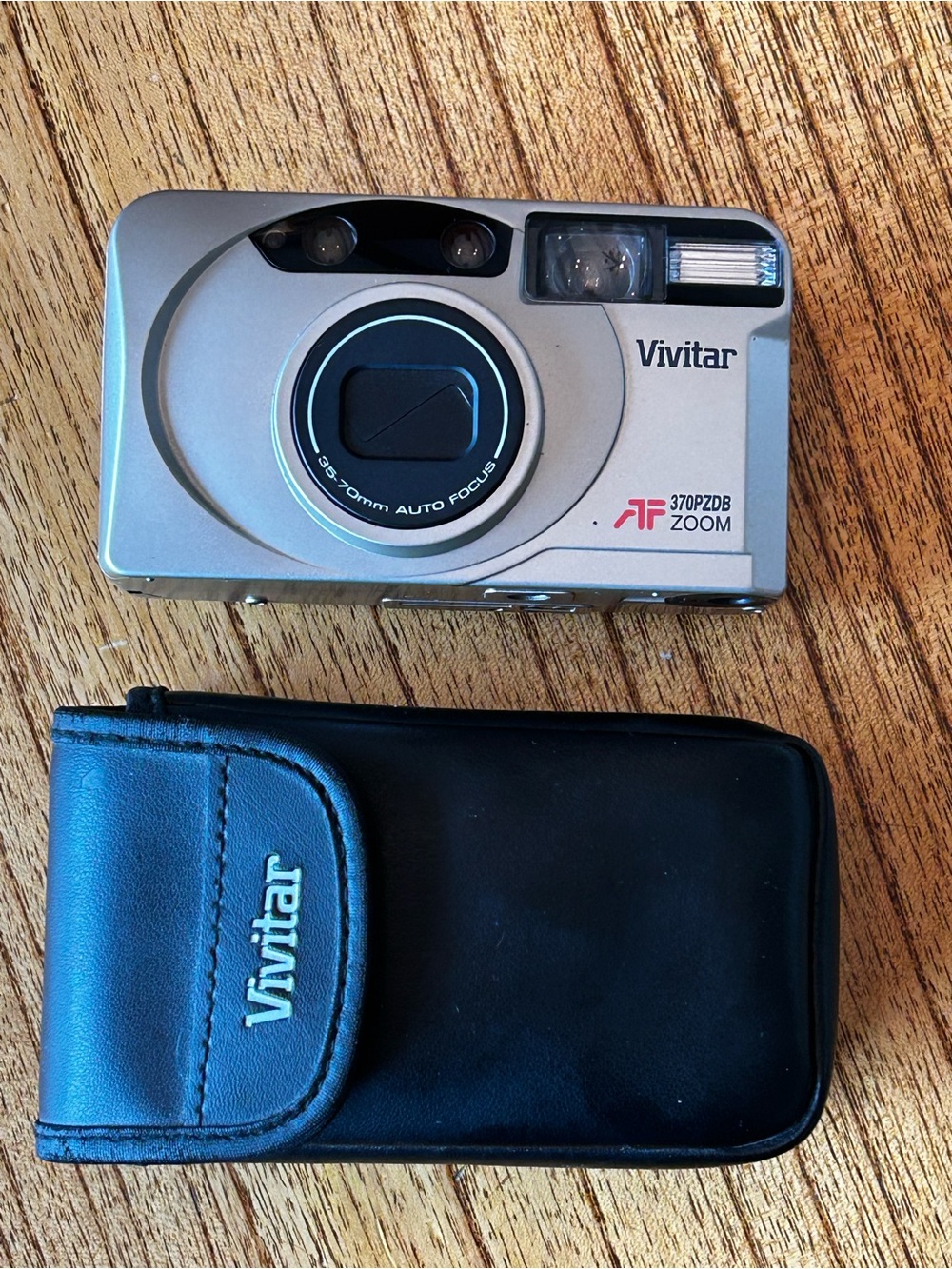 Vivitar Silver 35-70mm Auto Focus 370PZDB Compact Camera
